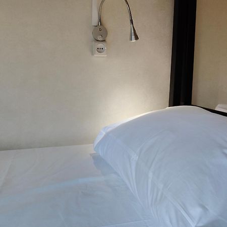 Ambience Hostel & Apartments Tbilisi ภายนอก รูปภาพ