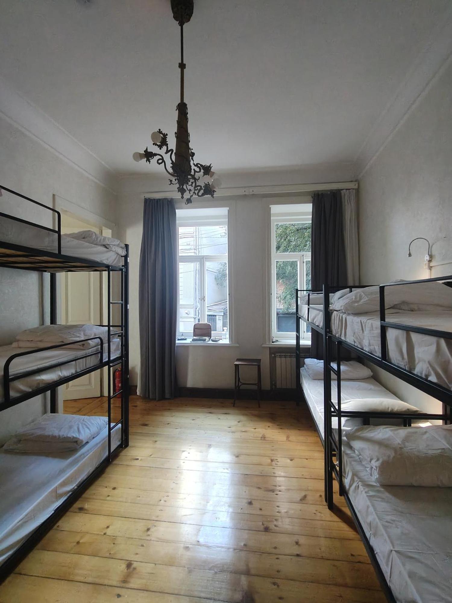 Ambience Hostel & Apartments Tbilisi ภายนอก รูปภาพ