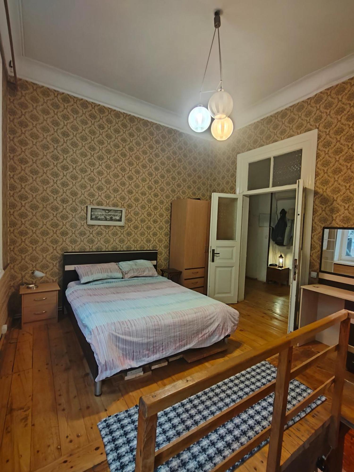 Ambience Hostel & Apartments Tbilisi ภายนอก รูปภาพ